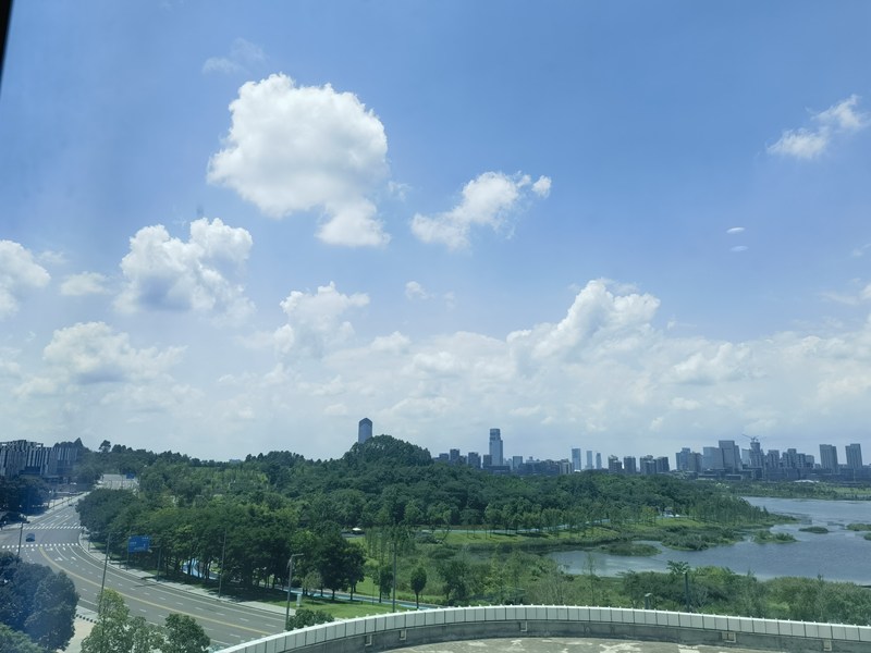 兴隆湖畔，科学城心：宝朗科技、和朗科技，启幕天府商务新纪元